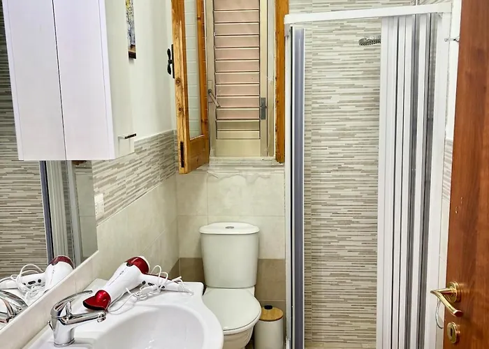 Con Posto Auto Assegnato Appartamento *